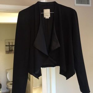 black cropped blazer top